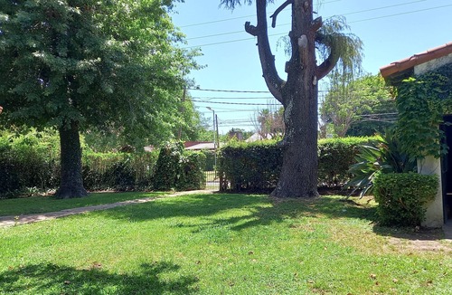 Muniz Cabin | Guest House Muñiz, park 1000m2 20m2 cub. bath w/shower detachable swimming pool