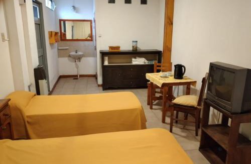 Dean Funes Apartment | HABITACION CENTRO