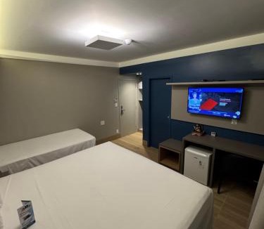 Assis Hotel | HD Plaza Hotel