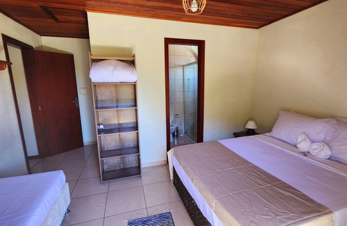 Guarda do Embau House | Heading to the beach, SC—House 1 with a private pool
