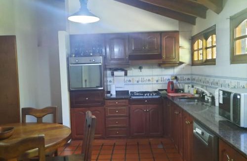 Chacras de Coria Villa | HERMOSA CASA en CHACRAS DE CORIA
