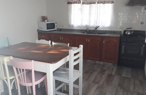 Olavarria House | Hermosa y Tranquila Casa - 6 Personas -ideal Para Viajes en Familia y Mascotas