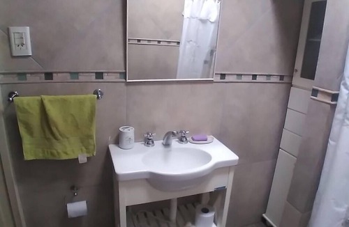 Olavarria House | Hermosa y Tranquila Casa - 6 Personas -ideal Para Viajes en Familia y Mascotas