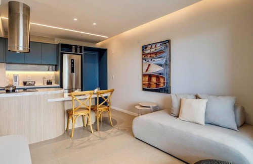 Barra Apartment | High floor apartment near Barra Beach