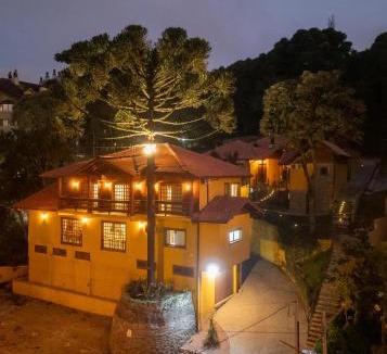 Floresta Cabin | Hilltop Chalés Gramado