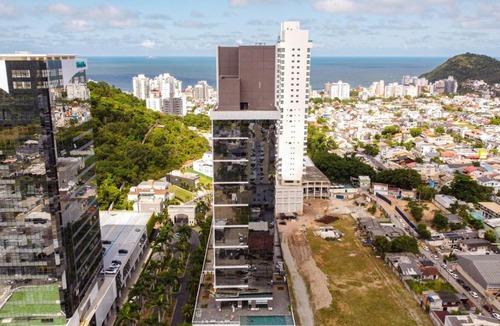 Itajai Hotel | Hilton Garden Inn Praia Brava