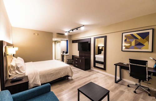 Centro Hotel | Holiday Inn Express Rosario by IHG