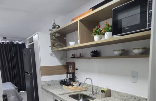 Laranjal Apartment | Home Easy Flat Premium offers comfort and location.