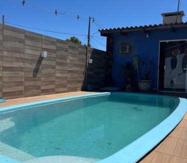 Bonfim House | Hospedagem familiar com piscina e churrasqueira
