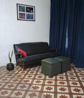 Ezeiza Apartment | Hospedaje "Doña Tomasa" -A 15 minutos del aeropuerto -Parking