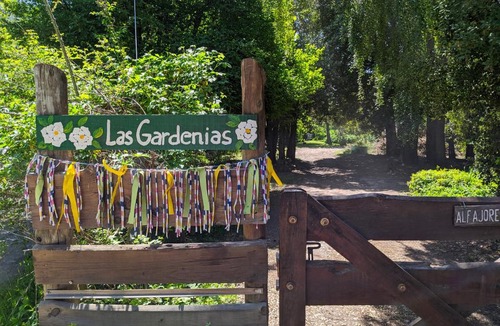 Lago Puelo Bed & Breakfast | Hospedaje Las Gardenias