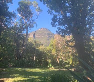Pati Valley Hostel | Hospedaria Quintal dos Sonhos
