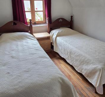 El Calafate House | Hostal La Franca céntrico, Habitación privada 1 y Amplia cocina
