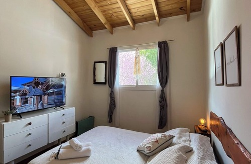 El Bolson Hotel | Hostel Cosmo