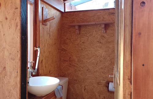 Villa Los Coihues Bed & Breakfast | Hostel y Camping Los Coihues