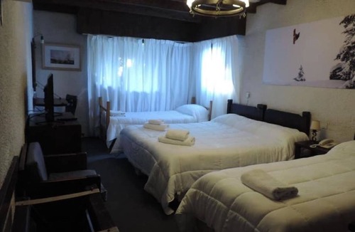 Playa Bonita Bed & Breakfast | Hostería Del Viejo Molino - Habitacion cuadruple para no fumadores 2