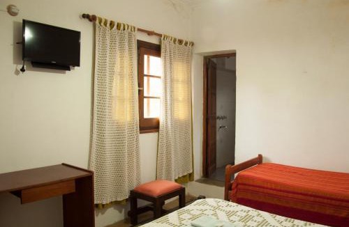 La Serranita Hotel | Hostería La Pergola