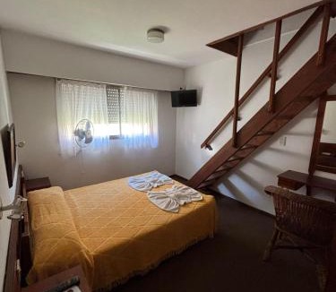 Villa Gesell Hotel | Hostería Santa Bárbara