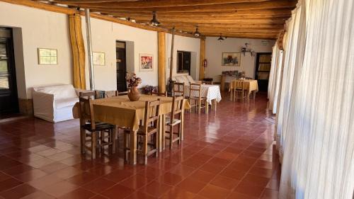 Humahuaca Hotel | Hostería Viñas de Uquia