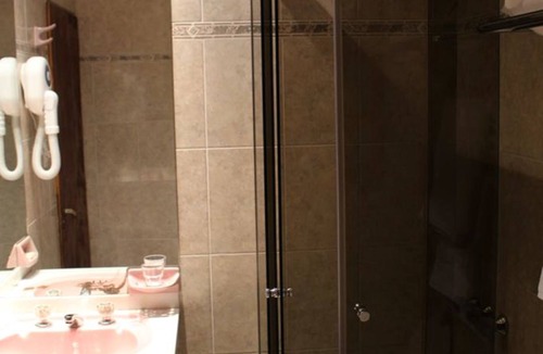 Centro Hotel | Hosteria Angelina