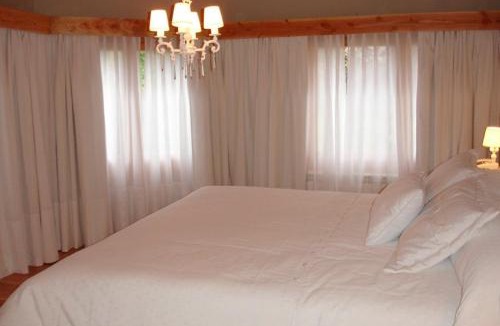 Angostura Hotel | Hosteria El Establo
