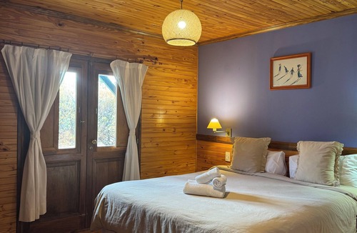 Macrozona Meseta Cerro Calafate Cabin | Hosteria Hainen Cabins, located in El Calafate, 10 minutes from downtown.