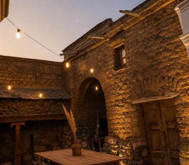 Cachi Hotel | Hosteria Villa Cardon