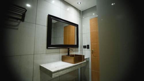 Centenario Hotel | Hotel Alto Center