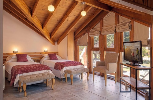 Lanin National Park Hotel | HOTEL ANTIGUOS