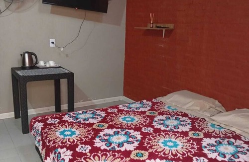Flores Hotel | Hotel Boutique Z Los Tilos, Flores Shopping Center