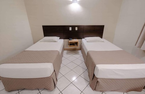 Umuarama Hotel | Hotel Caiuá Express Umuarama