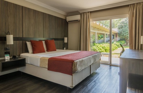 Regiao do lago Hotel | Hotel Deville Express Cascavel