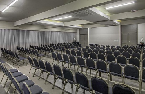 Regiao do lago Hotel | Hotel Deville Express Cascavel