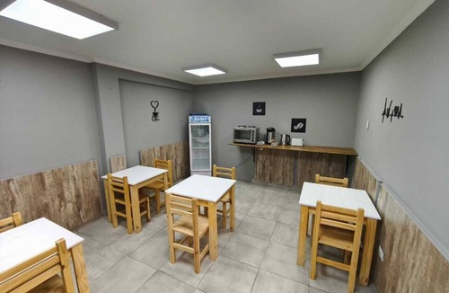 Perito Moreno Hotel | Hotel El Viejo Bar