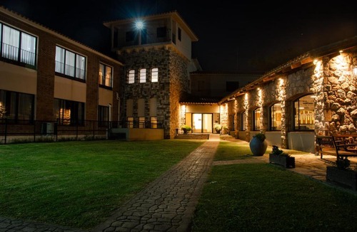 Villa Giardino Hotel | Hotel Luz y Fuerza Villa Giardino