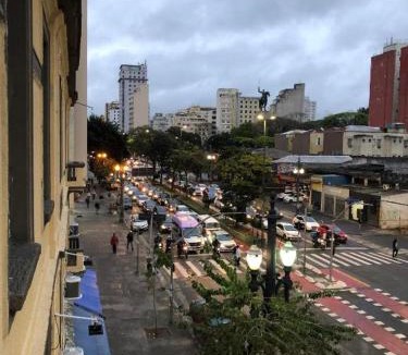 Santa Ifigenia Hotel | Hotel Minho - Melhor Opção Próximo à 25 de Março, Brás, Bom Retiro, Metrô e Hospital da Mulher - Café da Manhã Incluso - Estacionamento em Frente