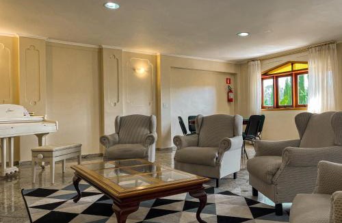 Vila Iara Hotel | Hotel Nacional Inn Campos do Jordão