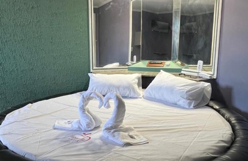 Iapi Hotel | Hotel Paradise