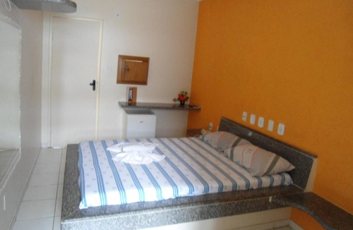 Dois de Julho Hotel | Hotel Piramide Dois de Julho