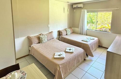Ibiraquera Hotel | Hotel Pousada Laguna Rosa