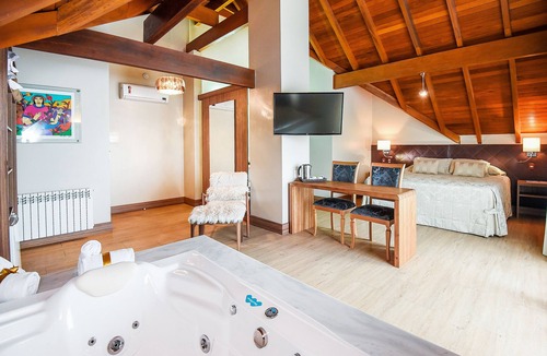 Planalto Hotel | Hotel Refúgio da Montanha - 900m da Rua Coberta