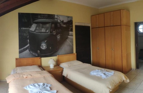Campina do Taquaral House | HOTEL VELHA CORTE VW-AUDI Sjp
