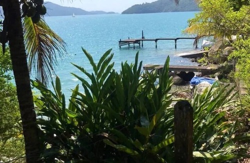 Paraty House | House facing the ocean.