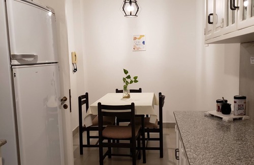 Mendoza City Center House | House for 10 pax, with swimming pool, a few meters from Parque General San Martin, in the city.