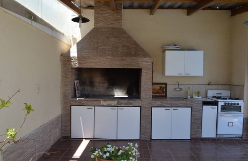Mendoza House | House ideal for up to 7 pax with private garage