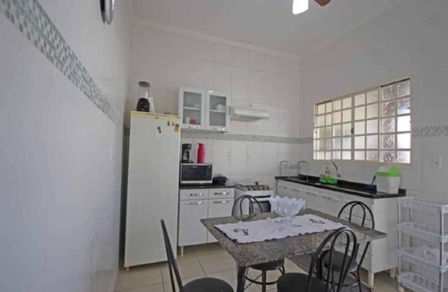 Olimpia House | House in Olímpia with WIFI, Netflix, and air conditioning! Come and enjoy the Thermas!