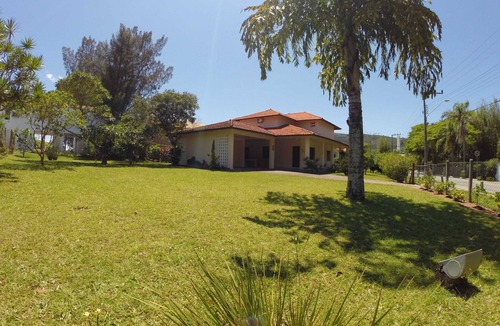 Lagoinha House | House on Lagoinha Beach for 8 people - Antares Club Condominium - Florianópolis
