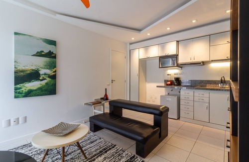 Zona Sul House | House overlooking Rodrigo de Freitas Lagoon | VR2