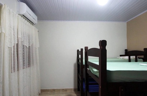 Olimpia House | House SHALOM-with 3 bedrooms c. AR, Wi-fi, 3 min. Thermas
