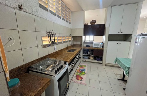 Cotovelo House | House with 5 bedrooms, 4 suites, to accommodate your entire family.